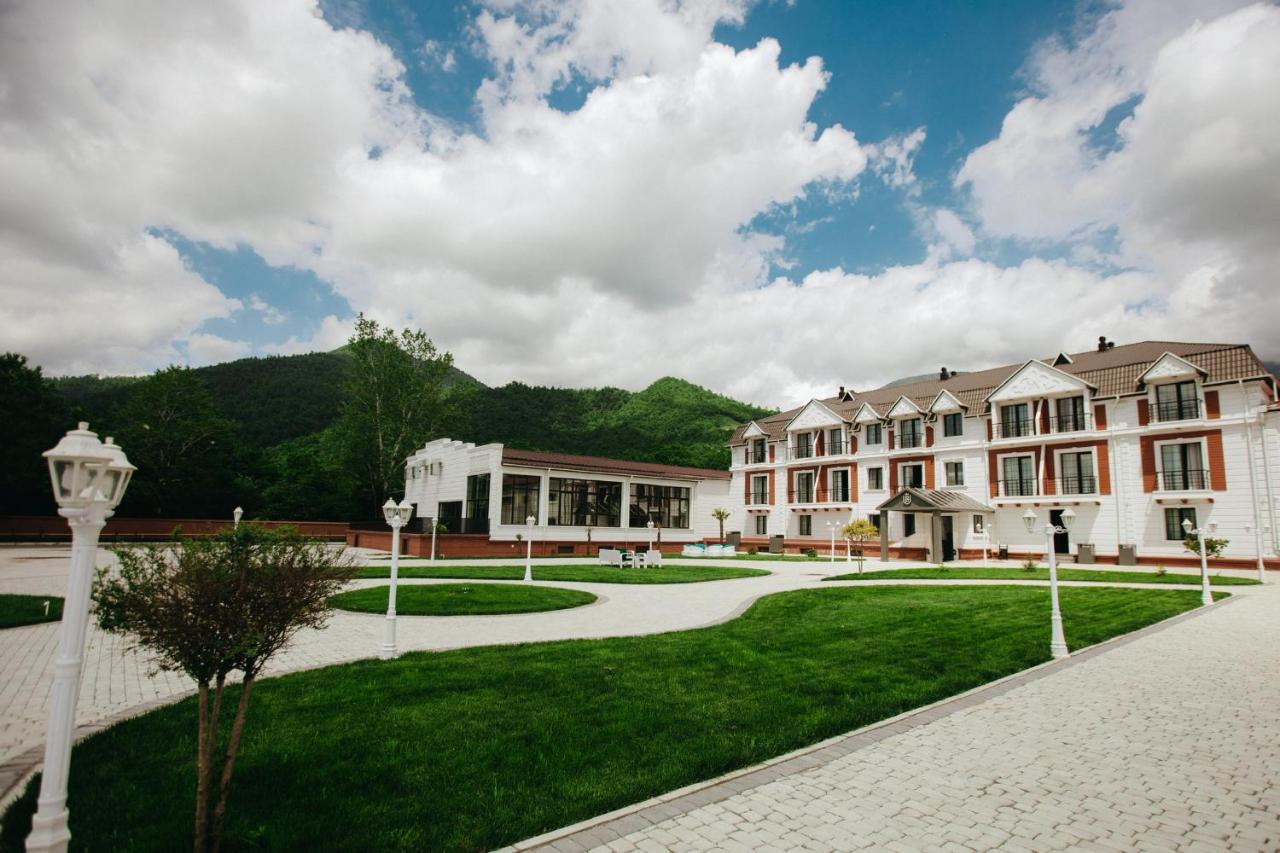 Castle Resort Spa Hotel Ismayilli Exterior photo