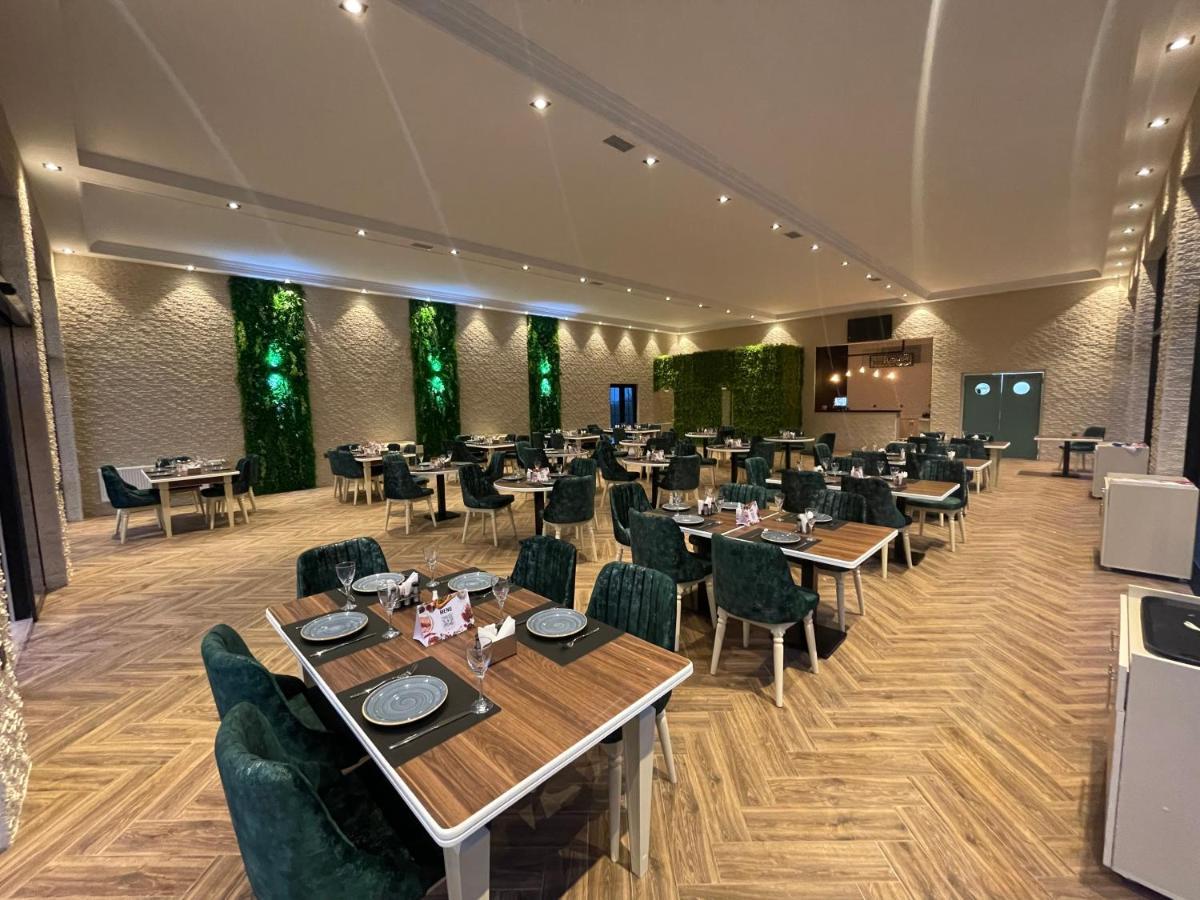 Castle Resort Spa Hotel Ismayilli Exterior photo